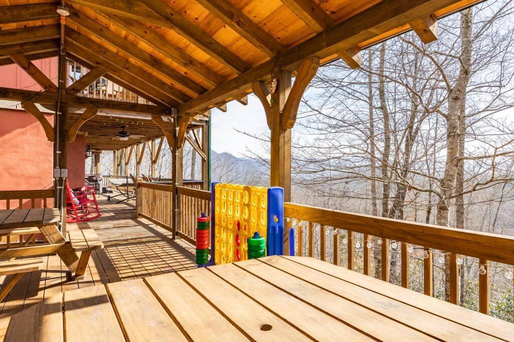 Red Rooster Family Cabin W/Hot Tub+Fire Pit+View Franklin Extérieur photo