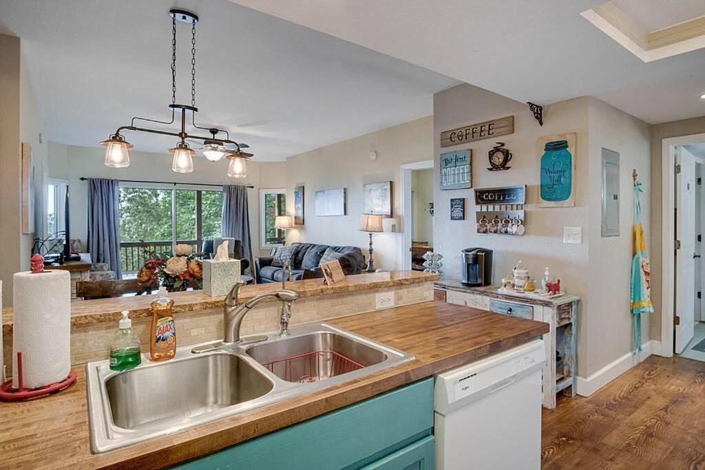 Red Rooster Family Cabin W/Hot Tub+Fire Pit+View Franklin Extérieur photo