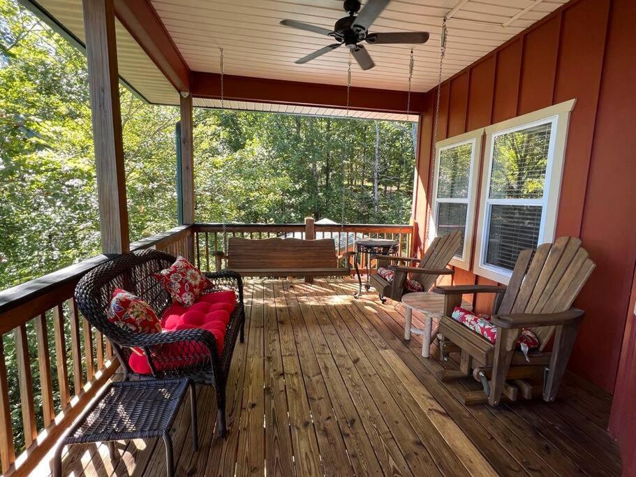 Red Rooster Family Cabin W/Hot Tub+Fire Pit+View Franklin Extérieur photo